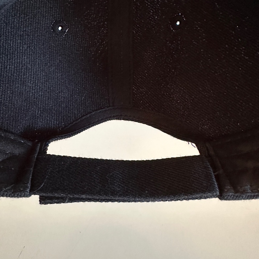 Ball cap, adjustable - Picture 5 of 6
